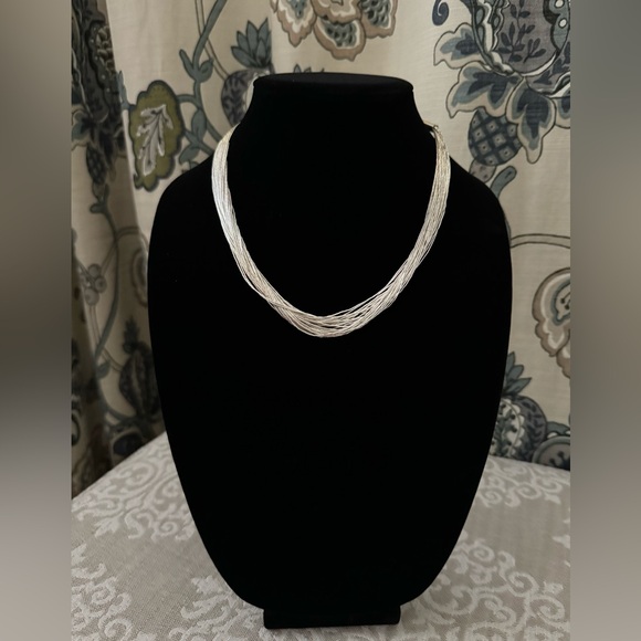 Vintage Native American Liquid Silver Multi Strands Sterling Silver Necklace - Picture 4 of 10